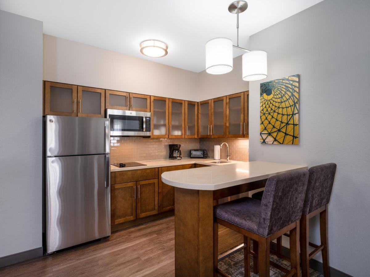 Staybridge Suites - Sioux City Southeast By Ihg Экстерьер фото